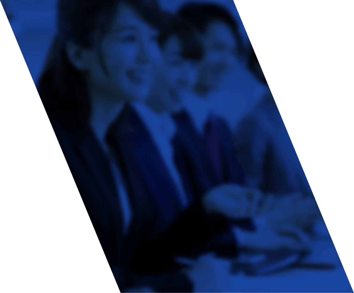 オフィスで並ぶ私たちについてイメージ